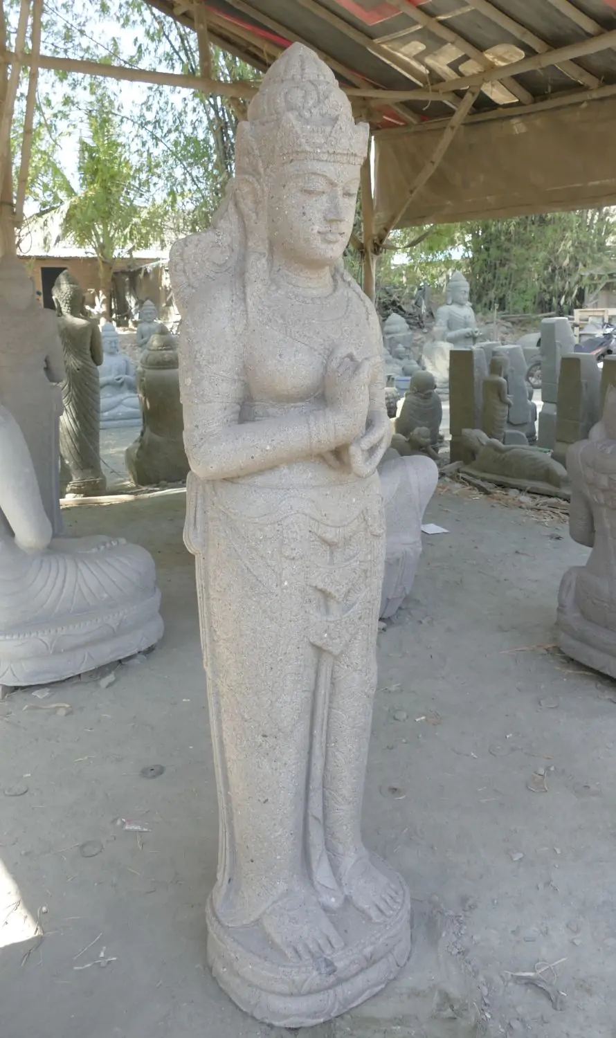  Product image 3 of the product “Standing Sri Dewi. Made from riverstone. Height 175cm ”